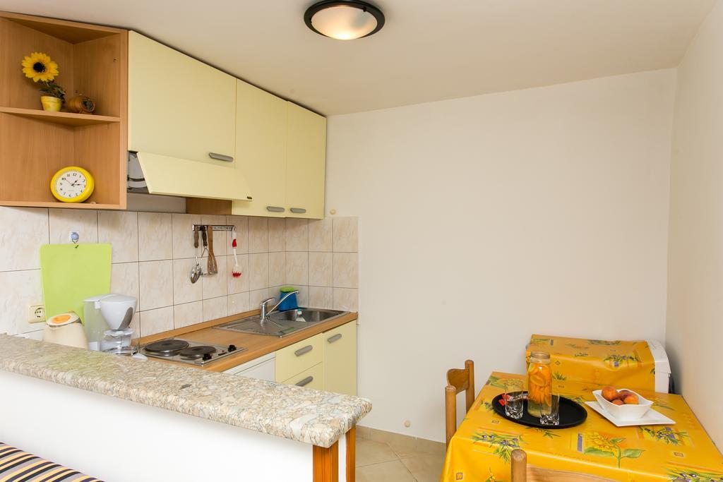 Hrvoje Place Apartments Ragusa Esterno foto