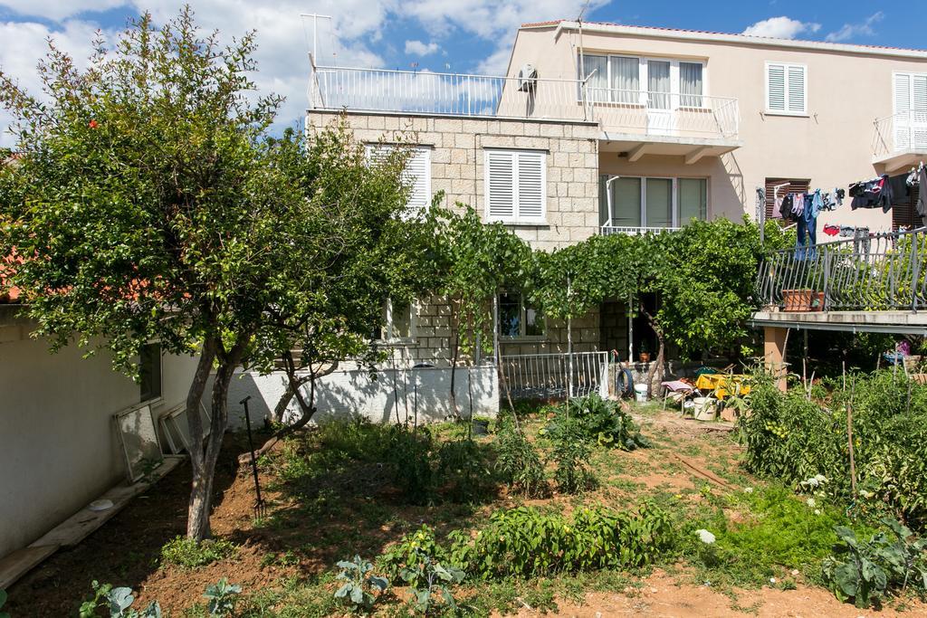 Hrvoje Place Apartments Ragusa Esterno foto